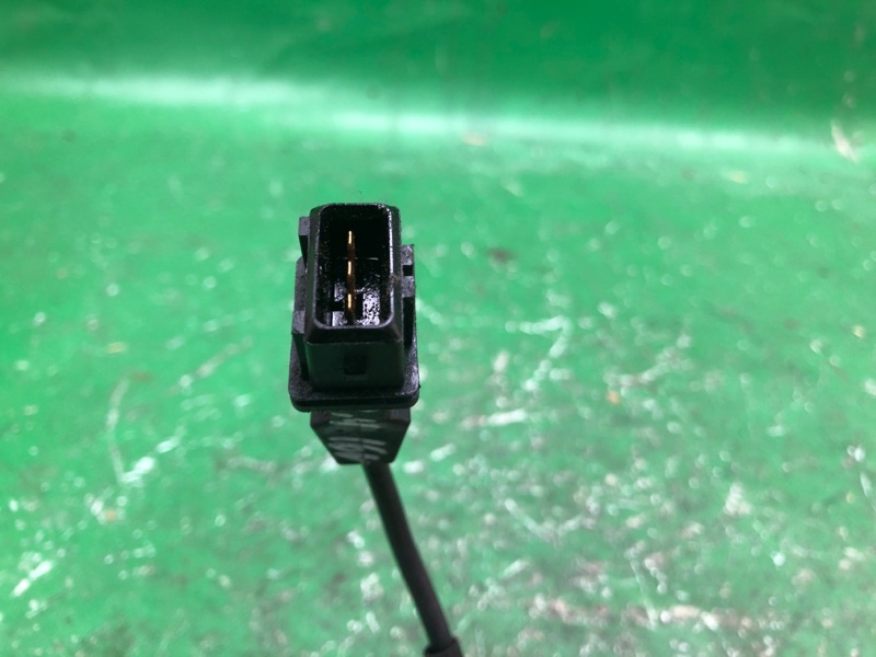 Датчик положения коленвала KIA SORENTO XM 09-14 XM 2.4 G4KE