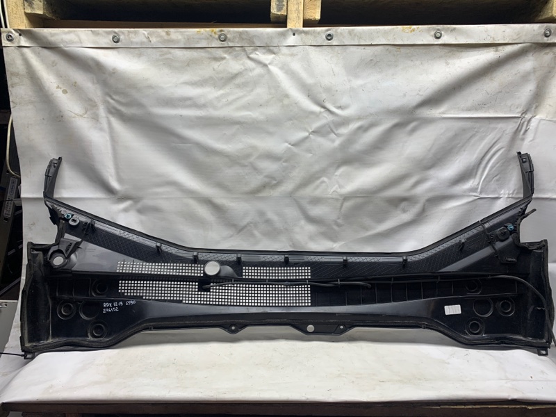 Пластик под лобовое стекло / Жабо RDX 12-19 2016 Внедорожник 3.5