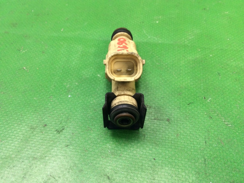 Форсунка топливная FORTE/CERATO TD 08-13 2009 TD 2.0 G4KD Форсунка топливная FORTE/CERATO TD 08-13 2009 TD 2.0 G4KD
