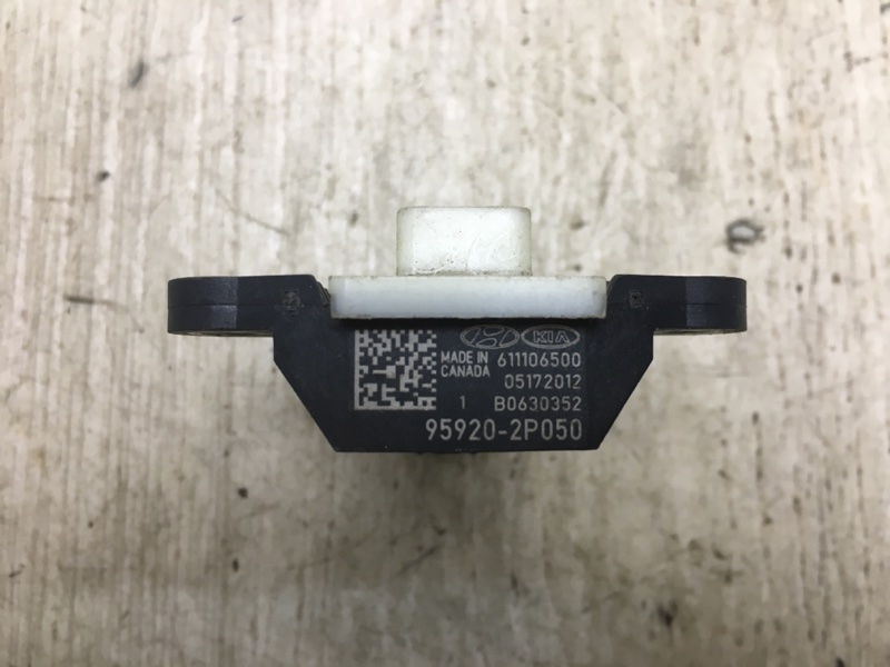 Датчик удара KIA SORENTO XM 09-14 XM 2.4 G4KJ