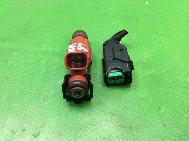 Форсунка топливная ELANTRA MD 10-15 2012 MD 1.8 G4NB Форсунка топливная ELANTRA MD 10-15 2012 MD 1.8 G4NB