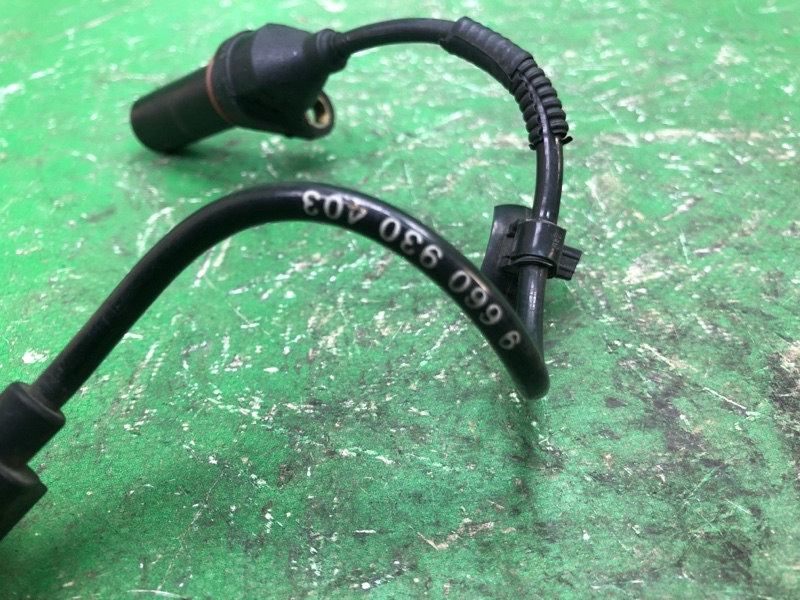 Датчик положения коленвала ELANTRA MD 10-15 2013 MD 1.8 G4NB