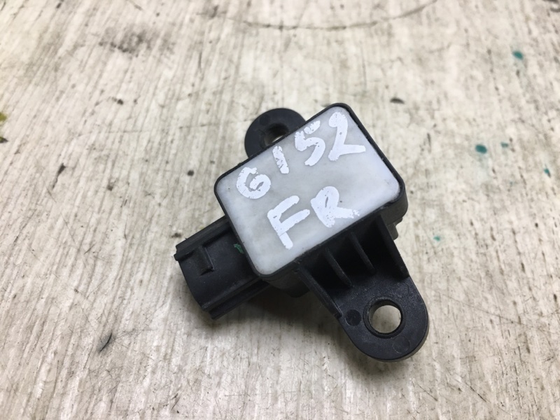 Датчик удара HYUNDAI ELANTRA AD 16- 2016 AD 2.0 G4NH 95920-F2100 Б/У