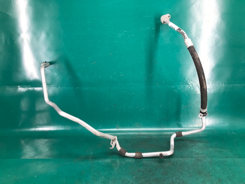 Трубка кондиционера VOLKSWAGEN PASSAT B8 14- 2016 Седан 1.8 CPRA 561 820 743 H Б/У