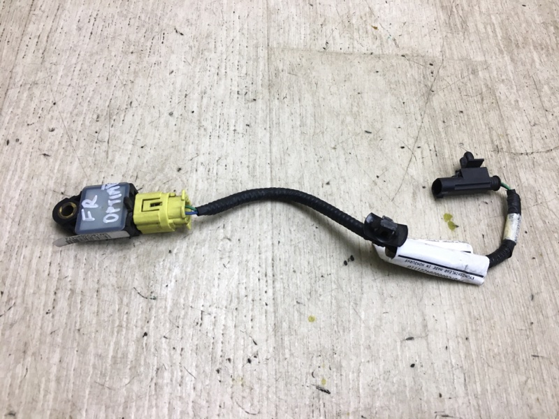 Датчик удара передний KIA OPTIMA TF 11-16 2014 TF 2.4 G4KJ 95920-0A100 Б/У