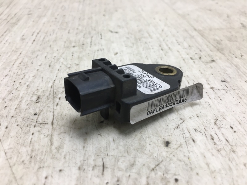 Датчик удара передний SONATA YF 10-14 2012 YF 2.4 G4KK