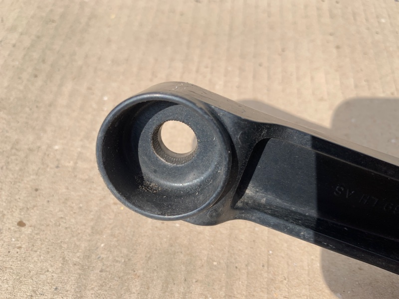 Поводок стеклоочистителя передний правый MDX (YD1) 00-06