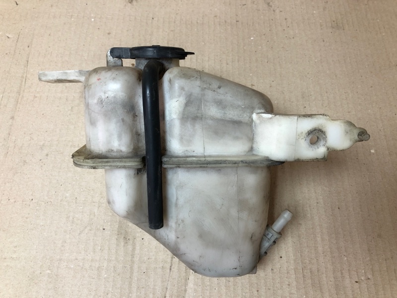 Бачок расширительный HYUNDAI SONATA NF 04-10 2008 G4KC 2.4 25430-3K000 Б/У