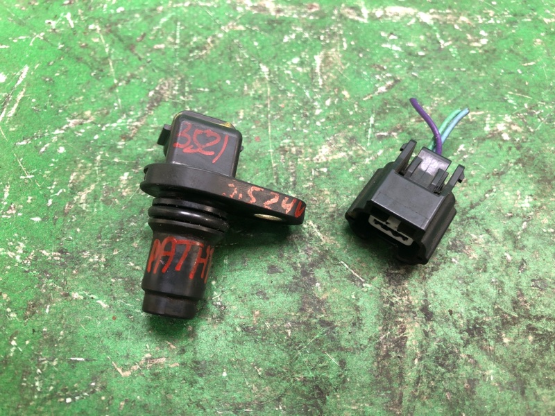 Датчик положения распредвала NISSAN PATHFINDER R52 12-21 2014 R52 3.5 VQ35DE 23731-JA11B Б/У