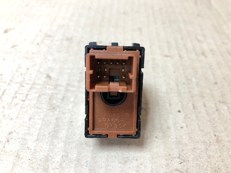 Кнопка обогрева сидений правая INFINITI QX60/JX35 12-20 Внедорожник 3.5 VQ35DD