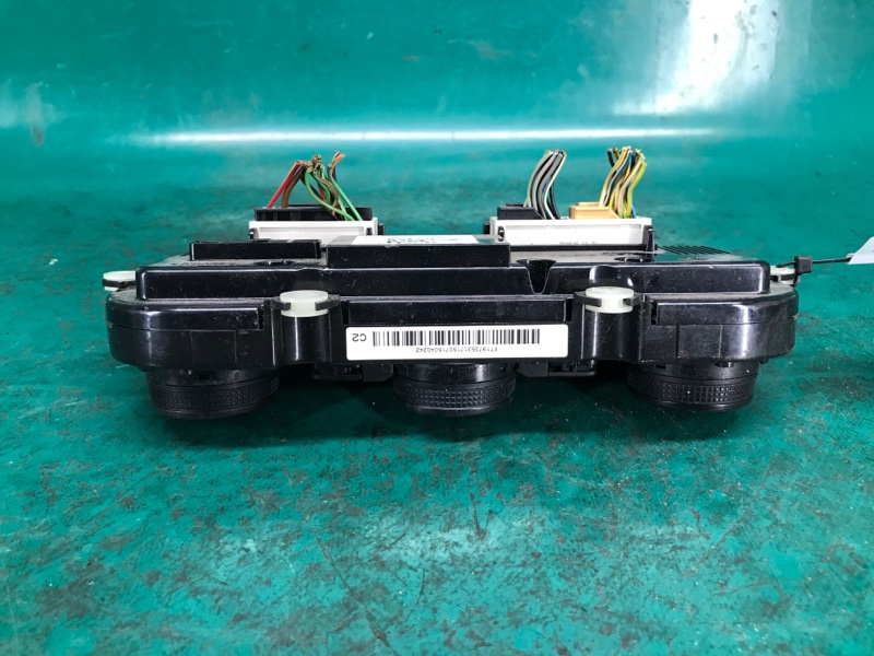 Блок управления печкой PASSAT B8 14- 2016 Седан 1.8 CPRA