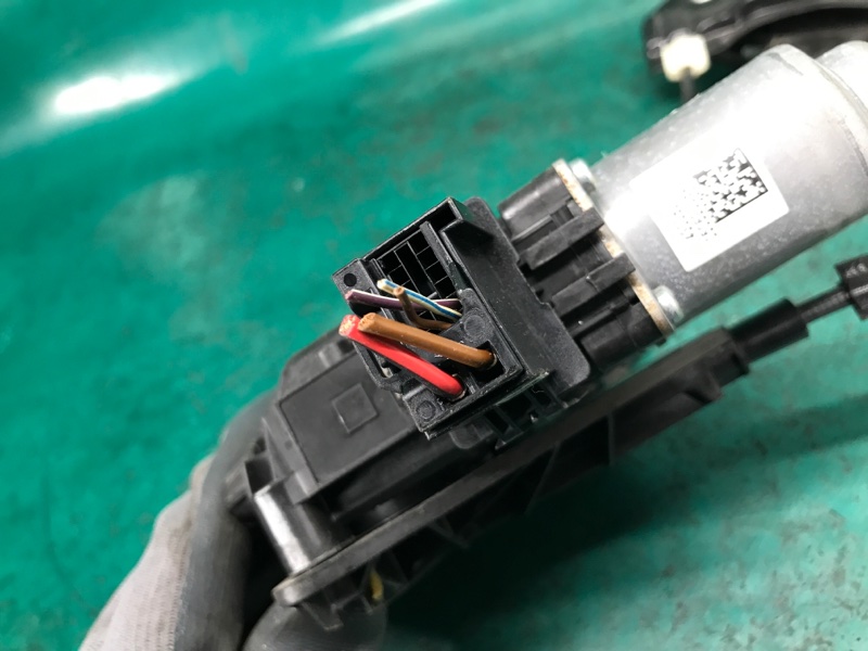 Стеклоподъемник задний правый PASSAT B8 14- 2016 Седан 1.8 CPRA