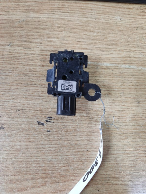 Датчик парктроника GS350 GS300 05-11
