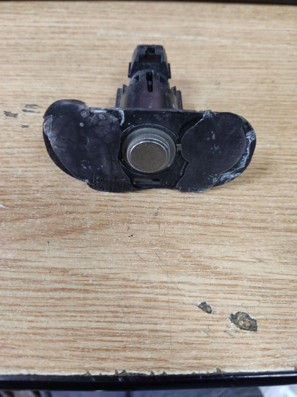 Запчасть датчик парктроника задний KIA SORENTO XM 09-14 95700-1U100 Б/У Датчик парктроника задний KIA SORENTO XM 09-14 95700-1U100 Б/У