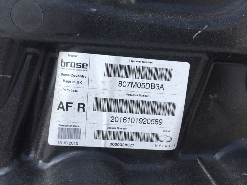 Стеклоподъемник передний правый QX30 16-20 2016 Внедорожник 2.0 20PET