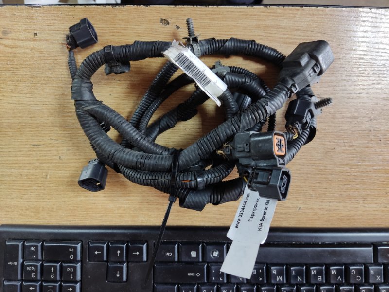 Проводка бампера KIA SORENTO XM 09-14 91892-1U040 Б/У