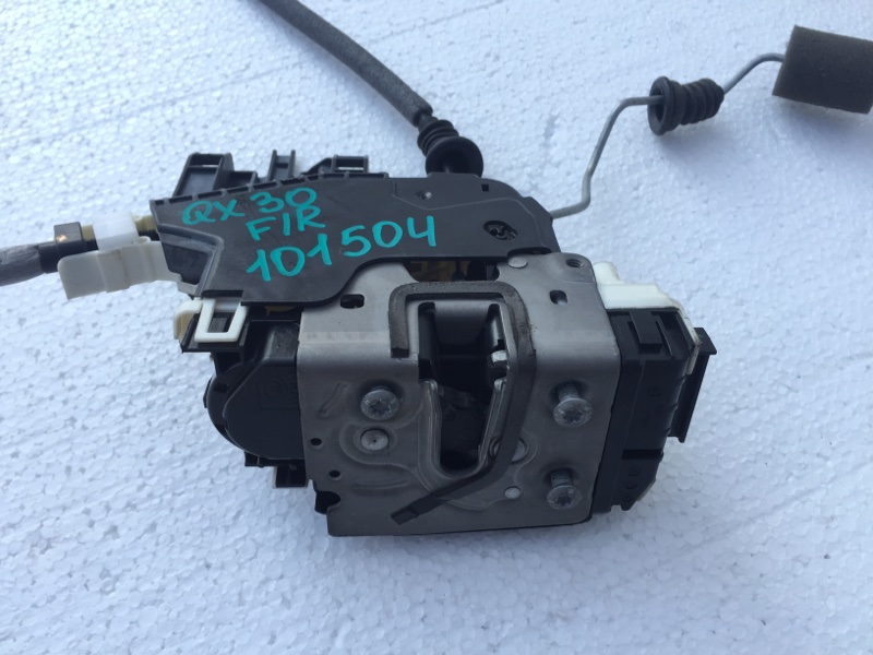 Замок двери передний правый INFINITI QX30 16-20 2016 Внедорожник 2.0 20PET 80500-5DC0A Б/У