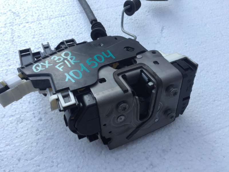 Замок двери передний правый QX30 16-20 2016 Внедорожник 2.0 20PET