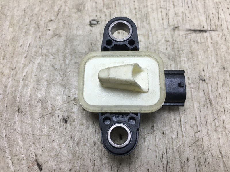 Датчик удара PATHFINDER R52 12-21 2018 R52 3.5 VQ35DD