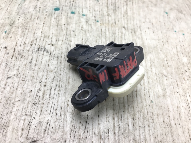 Датчик удара PATHFINDER R52 12-21 2018 R52 3.5 VQ35DD