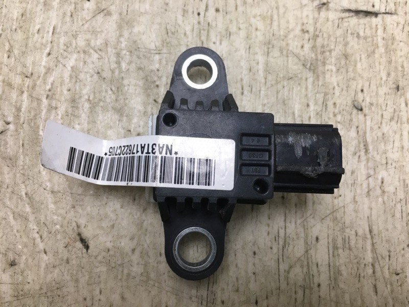 Датчик удара X-TRAIL/ROGUE T32 13-20 2017 T32 2.5 QR25DE