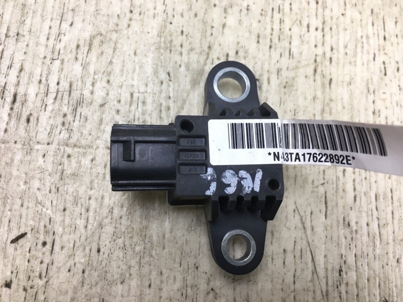 Датчик удара X-TRAIL/ROGUE T32 13-20 2017 T32 2.5 QR25DE