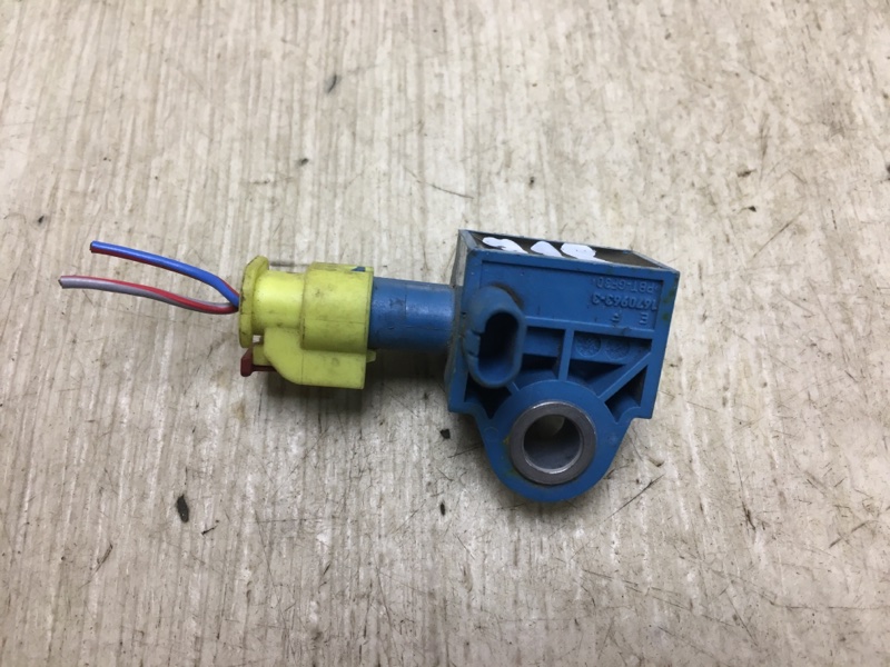 Датчик удара задний VOLKSWAGEN PASSAT B7 11-15 2014 A32 1.8 CPRA 5K0 959 351 A Б/У