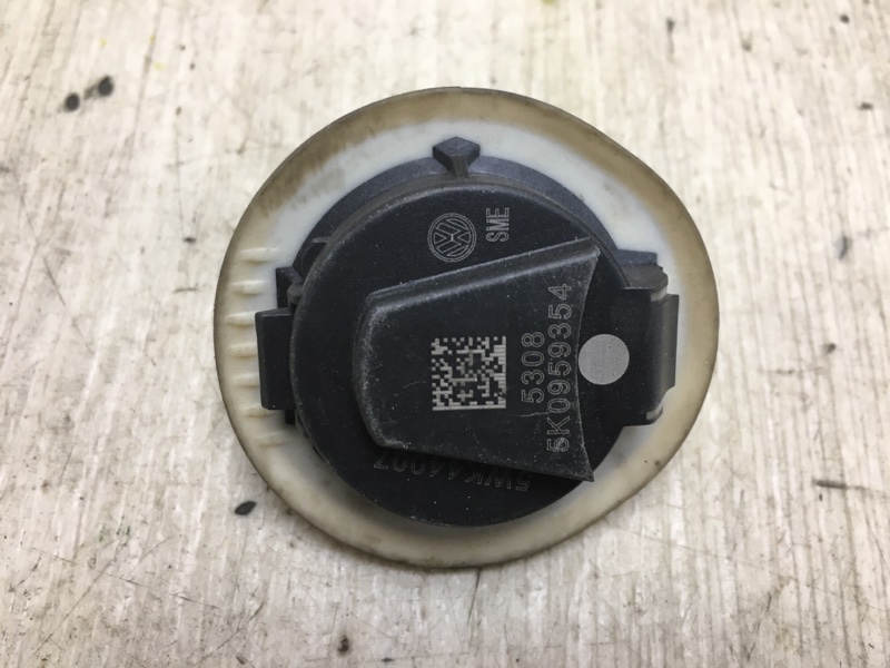 Датчик удара JETTA USA 10-17 2013 162 2.5 CBUA