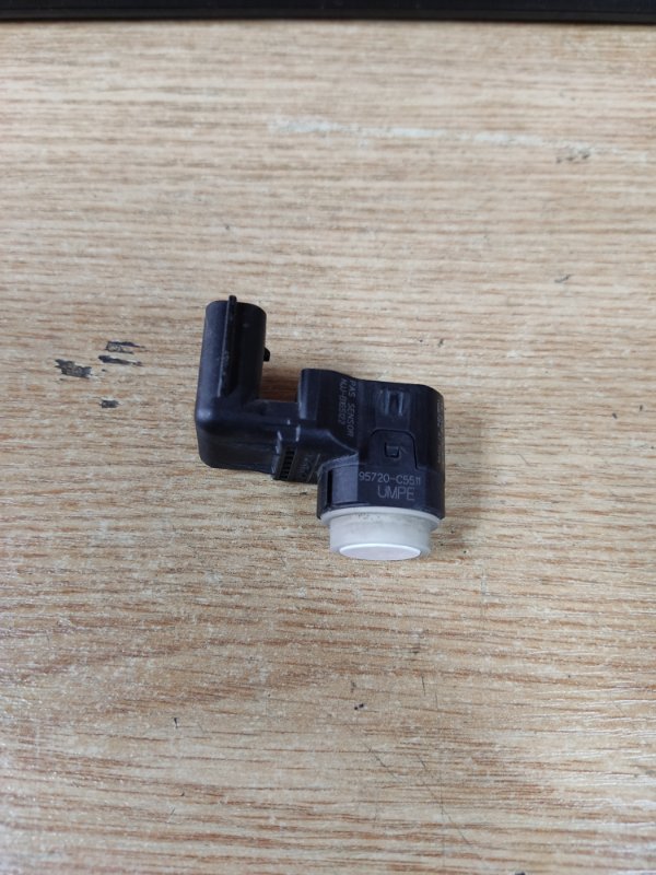 Датчик парктроника передний SORENTO UM 14- 2.2