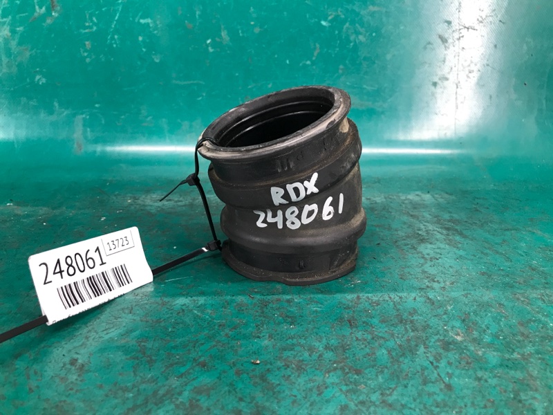 Патрубок интеркулера ACURA RDX 06-12 2007 Внедорожник 2.3 17281-RWC-A00 Б/У