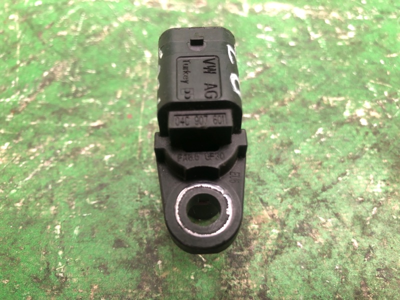 Датчик положения распредвала VOLKSWAGEN PASSAT B7 11-15 A32 1.8 CPRA