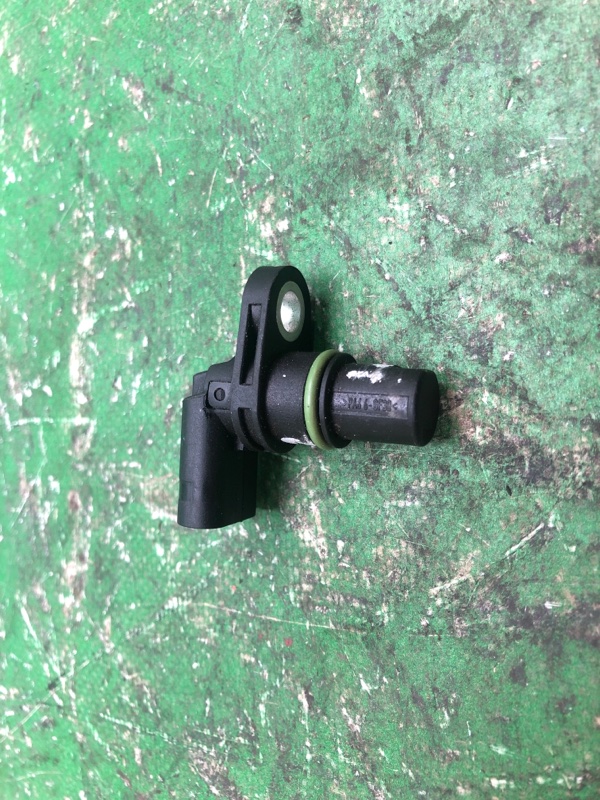 Датчик положения распредвала VOLKSWAGEN JETTA USA 10-17 2017 162 1.4 CZTA 04C 907 601 A Б/У