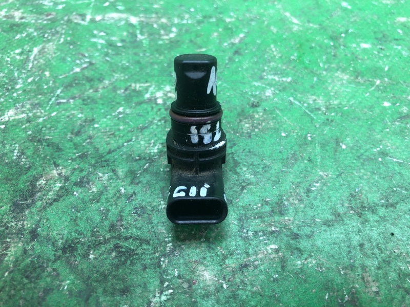 Датчик положения распредвала VOLKSWAGEN JETTA USA 10-17 162 2.0 CPLA