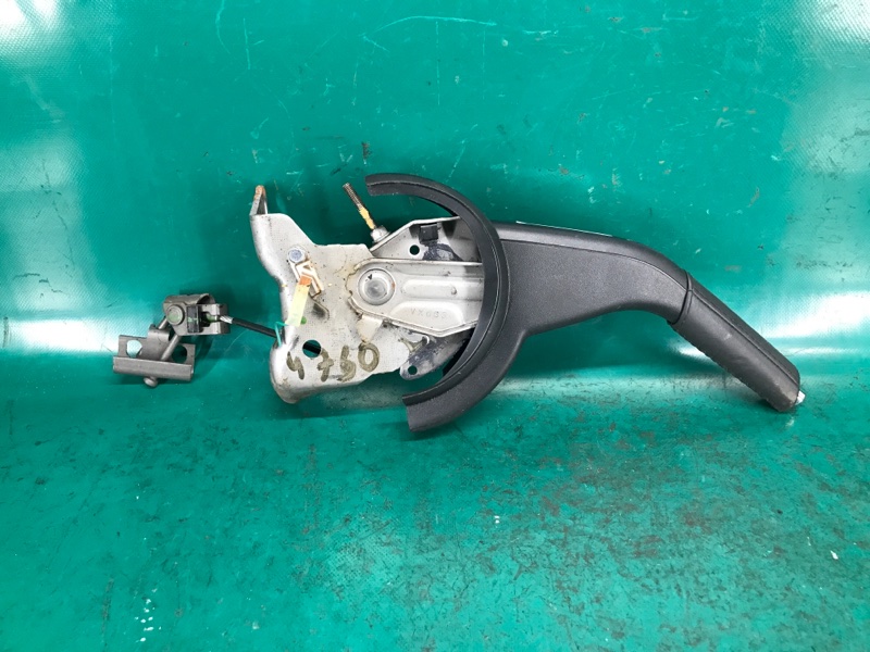 Рычаг стояночного тормоза JEEP PATRIOT 10-17 Внедорожник 2.4 ED3 Рычаг стояночного тормоза JEEP PATRIOT 10-17 Внедорожник 2.4 ED3