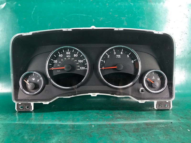 Панель приборов JEEP PATRIOT 10-17 2011 Внедорожник 2.4 ED3 68080404AB Б/У