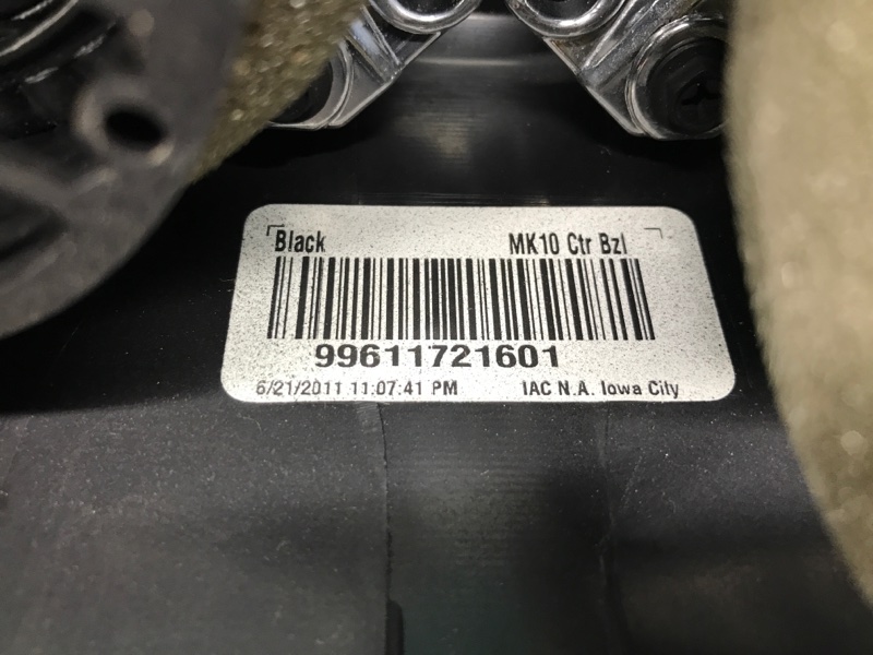 Накладка торпедо центр. PATRIOT 10-17 2011 Внедорожник 2.4 ED3