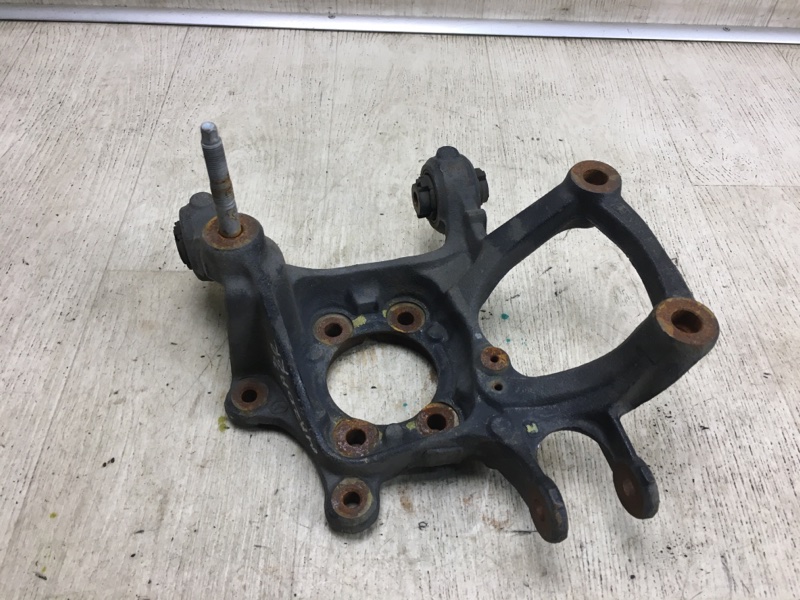 Цапфа задняя правая 3 BM 13-19 2017 BM 2.0 PE-VPS