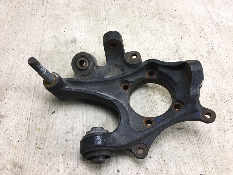 Цапфа задняя правая KIA SORENTO XM 09-14 2009 XM 2.4 G4KE 52720-2P000 Б/У