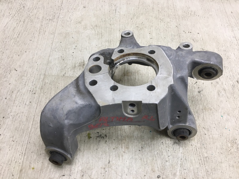 Цапфа задняя левая ALTIMA L33 12-18 2015 L33 2.5 QR25DE