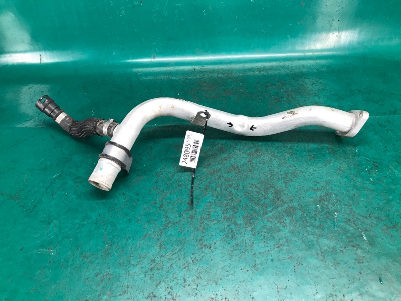 Запчасть патрубок системы охлаждения JEEP CHEROKEE 14- 2017 Внедорожник 2.4 5047484AD Б/У Патрубок системы охлаждения JEEP CHEROKEE 14- 2017 Внедорожник 2.4 5047484AD Б/У