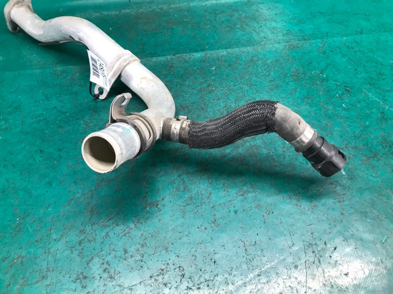 Патрубок системы охлаждения JEEP CHEROKEE 14- Внедорожник 2.4 Патрубок системы охлаждения JEEP CHEROKEE 14- Внедорожник 2.4