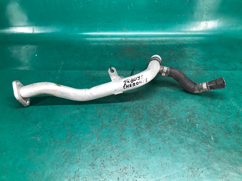 Патрубок системы охлаждения CHEROKEE 14- 2017 Внедорожник 2.4 Патрубок системы охлаждения CHEROKEE 14- 2017 Внедорожник 2.4