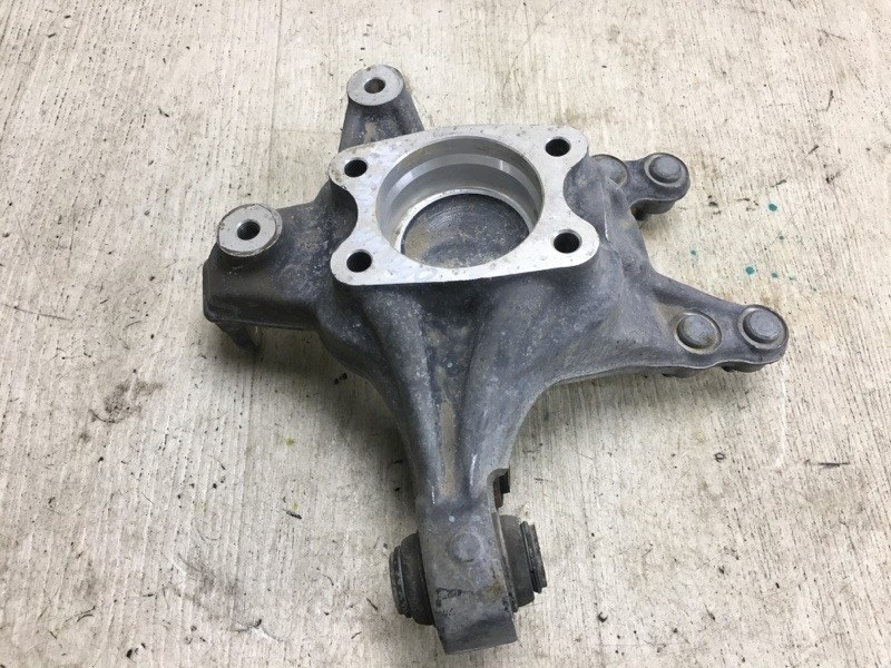 Цапфа задняя правая KIA OPTIMA TF 11-16 2014 TF 2.4 G4KJ 52720-3Q010 Б/У