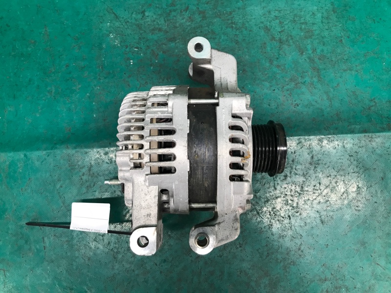 Генератор CHEROKEE 14- 2017 Внедорожник 2.4 Генератор CHEROKEE 14- 2017 Внедорожник 2.4