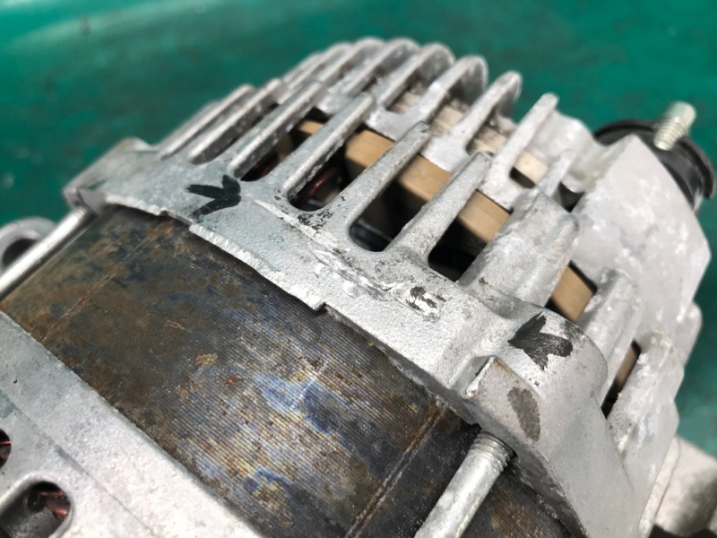 Генератор CHEROKEE 14- 2017 Внедорожник 2.4 Генератор CHEROKEE 14- 2017 Внедорожник 2.4