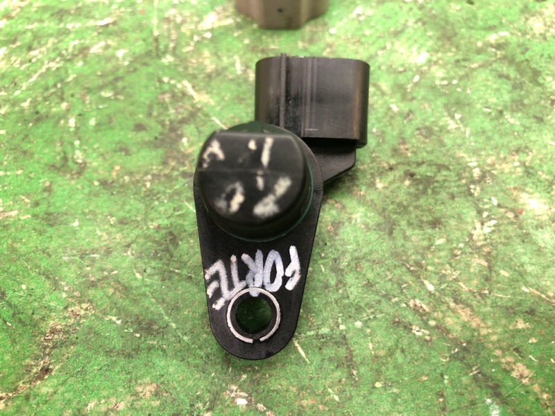 Датчик положения распредвала KIA FORTE/CERATO TD 08-13 TD 2.0 G4KD