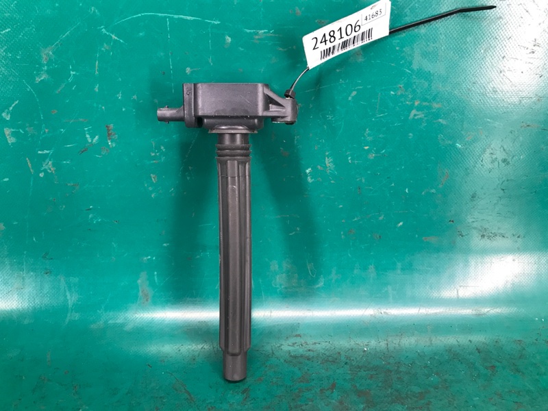 Запчасть катушка зажигания JEEP CHEROKEE 14- 2017 Внедорожник 2.4 68242286AA Б/У Катушка зажигания JEEP CHEROKEE 14- 2017 Внедорожник 2.4 68242286AA Б/У