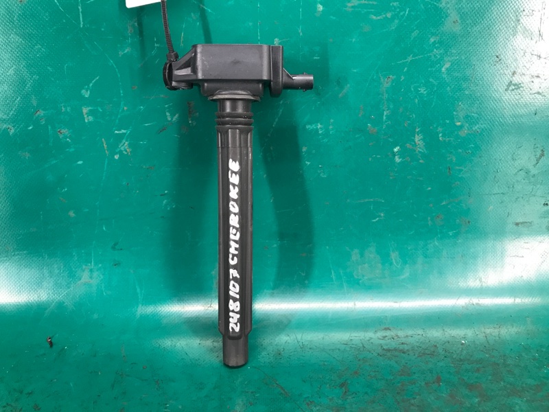 Запчасть катушка зажигания JEEP CHEROKEE 14- 2017 Внедорожник 2.4 68242286AA Б/У Катушка зажигания JEEP CHEROKEE 14- 2017 Внедорожник 2.4 68242286AA Б/У