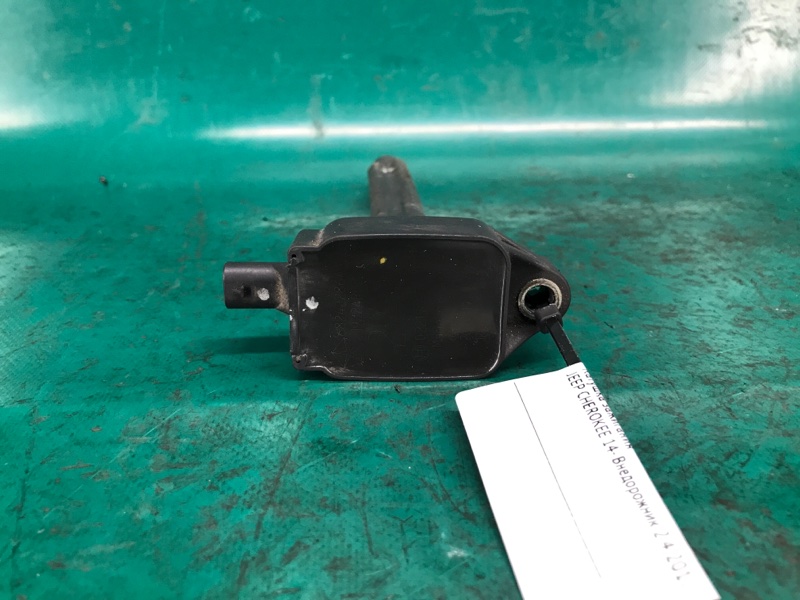 Катушка зажигания JEEP CHEROKEE 14- Внедорожник 2.4 Катушка зажигания JEEP CHEROKEE 14- Внедорожник 2.4