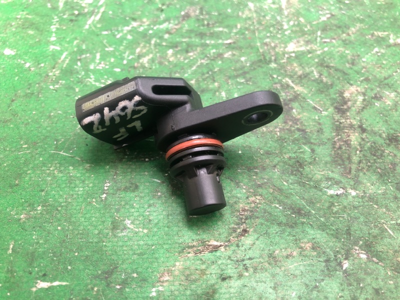 Датчик положения распредвала HYUNDAI SONATA LF 2014- 2014 LF 2.4 G4KJ 39350-2G000 Б/У